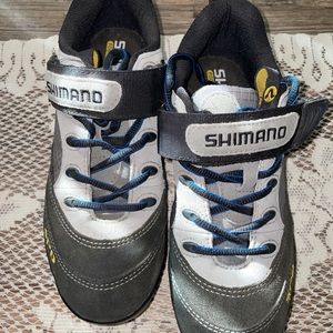 FREE SHIPPING 📬Shimano Men’s Cycling Shoes Size 6